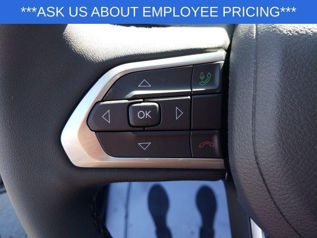 new 2025 Jeep Compass car, priced at $25,360