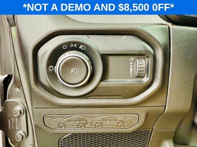 new 2025 Jeep Wrangler car, priced at $33,980