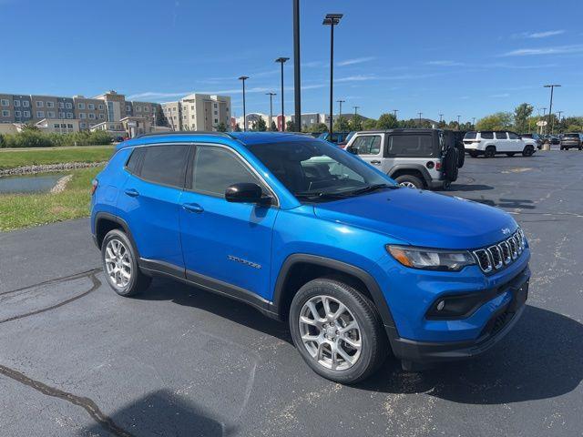 new 2024 Jeep Compass car, priced at $25,585