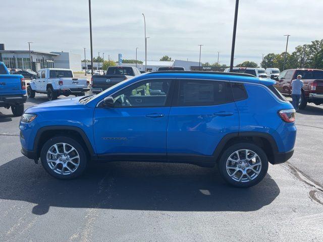 new 2024 Jeep Compass car, priced at $25,585