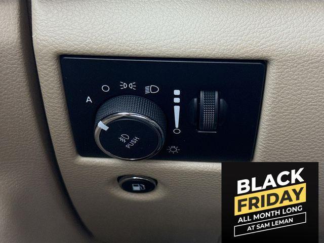 used 2022 Jeep Grand Cherokee WK car, priced at $21,750