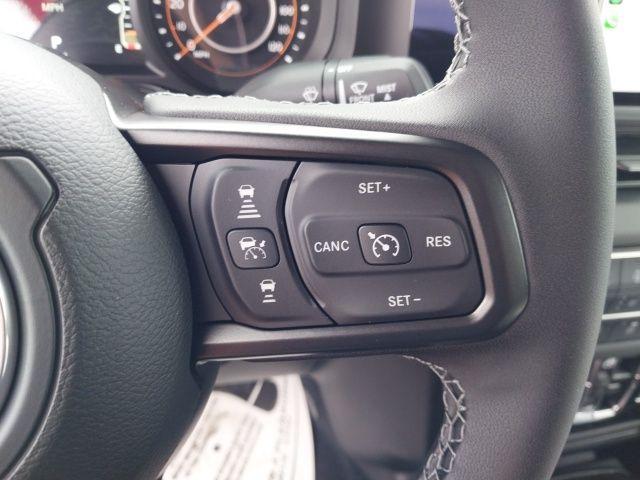 new 2025 Jeep Gladiator car, priced at $41,685