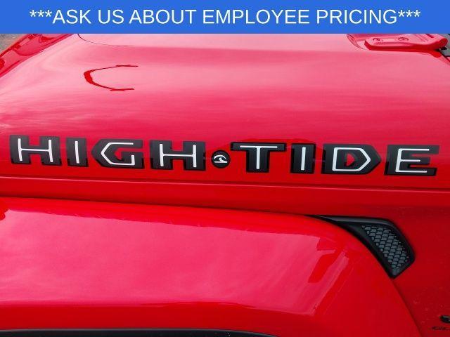 new 2025 Jeep Gladiator car, priced at $42,685