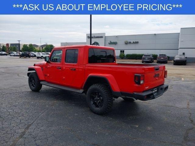 new 2025 Jeep Gladiator car, priced at $42,685