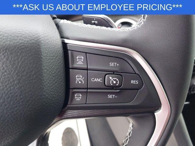 new 2025 Jeep Grand Cherokee car, priced at $36,350