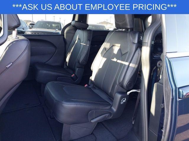 new 2025 Chrysler Pacifica car, priced at $42,915