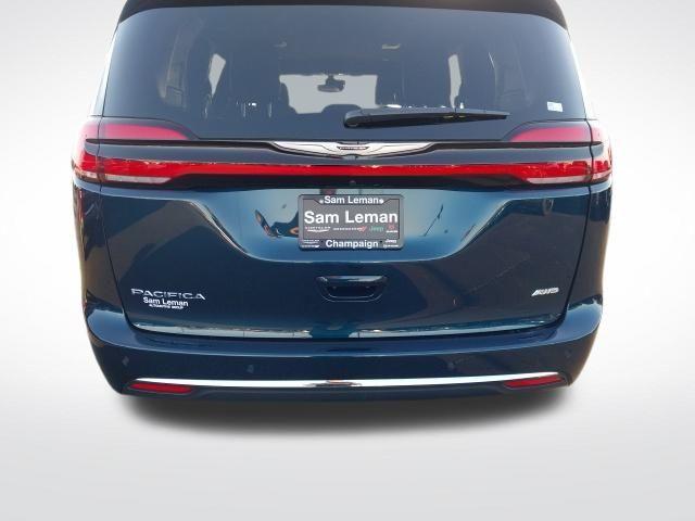 new 2025 Chrysler Pacifica car, priced at $42,915