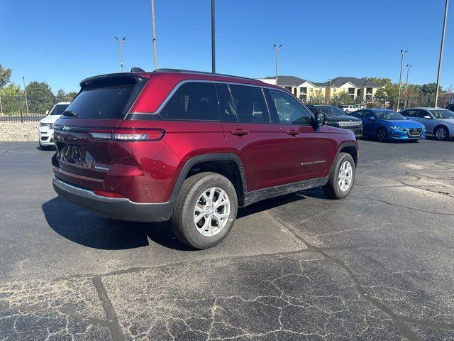 used 2024 Jeep Grand Cherokee car, priced at $35,990