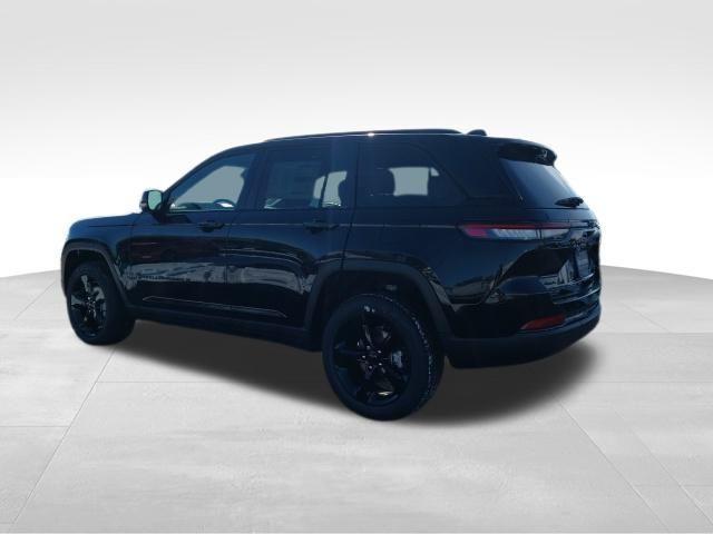 new 2025 Jeep Grand Cherokee car, priced at $48,955