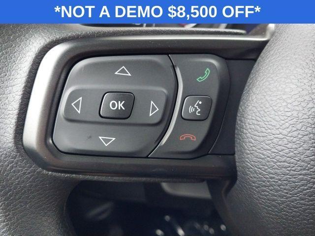 new 2025 Jeep Gladiator car, priced at $34,885