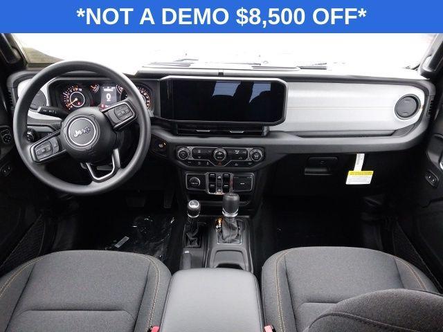 new 2025 Jeep Gladiator car, priced at $34,885