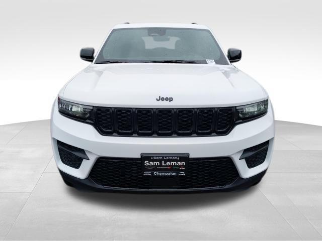 new 2025 Jeep Grand Cherokee car, priced at $37,935