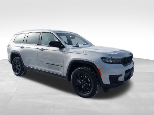 new 2025 Jeep Grand Cherokee L car, priced at $41,030