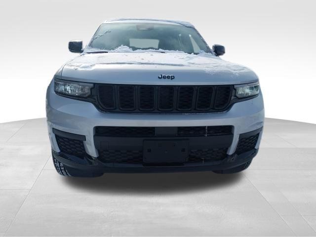 new 2025 Jeep Grand Cherokee L car, priced at $41,030