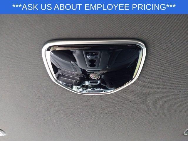 new 2025 Chrysler Pacifica car, priced at $44,090