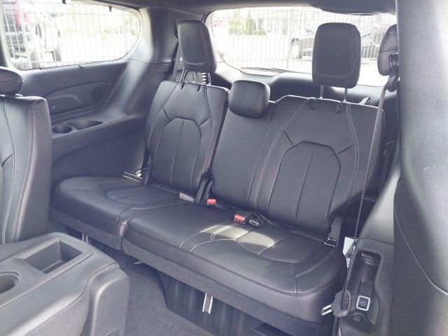 new 2025 Chrysler Pacifica car, priced at $43,090