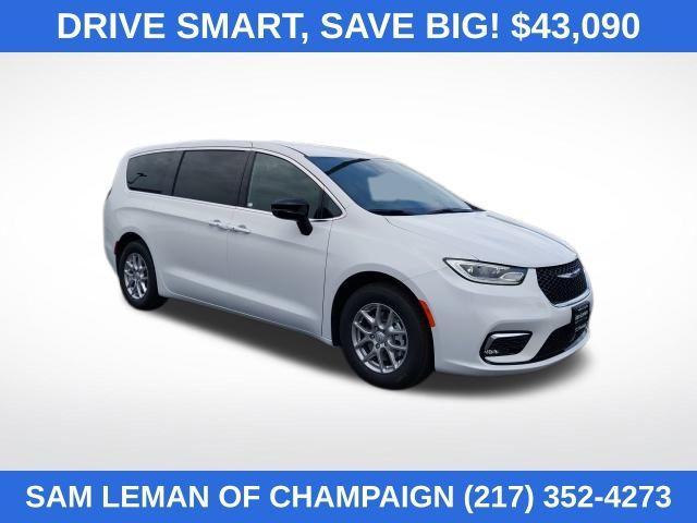new 2025 Chrysler Pacifica car, priced at $43,090