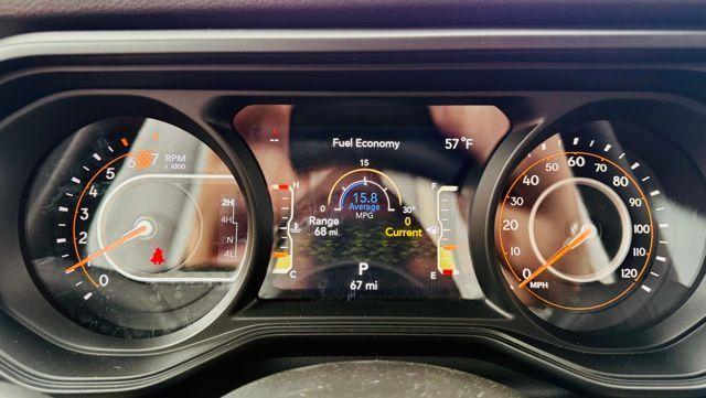 new 2025 Jeep Wrangler car, priced at $43,075