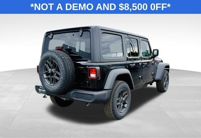 new 2025 Jeep Wrangler car, priced at $39,575