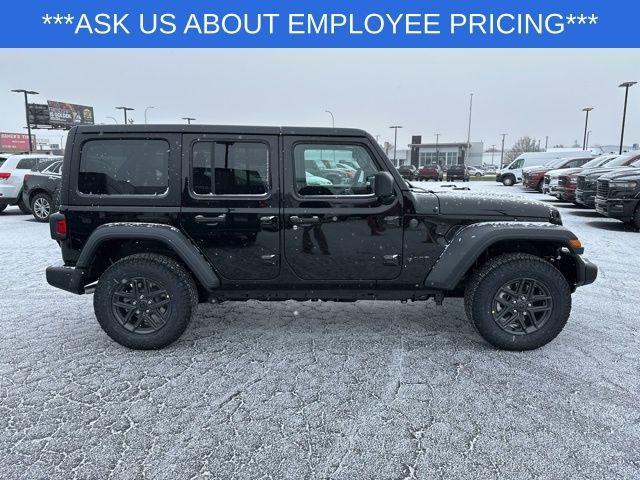 new 2025 Jeep Wrangler car, priced at $42,575