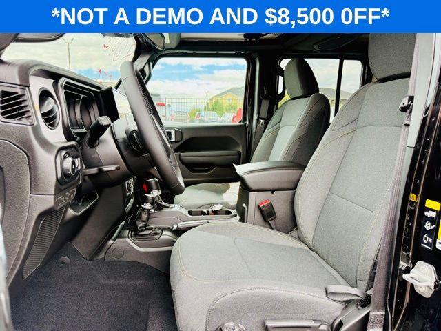 new 2025 Jeep Wrangler car, priced at $39,575