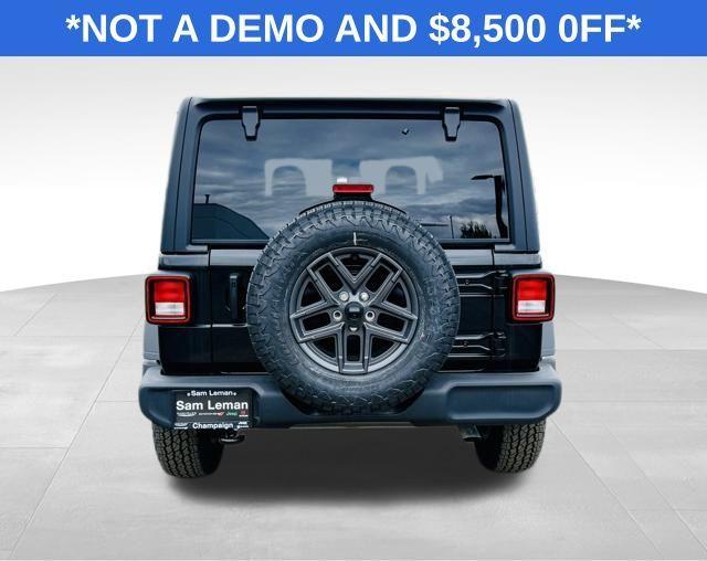 new 2025 Jeep Wrangler car, priced at $39,575