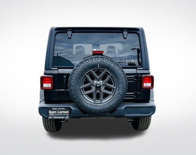 new 2025 Jeep Wrangler car, priced at $43,075