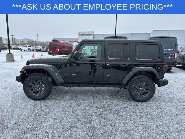 new 2025 Jeep Wrangler car, priced at $42,575