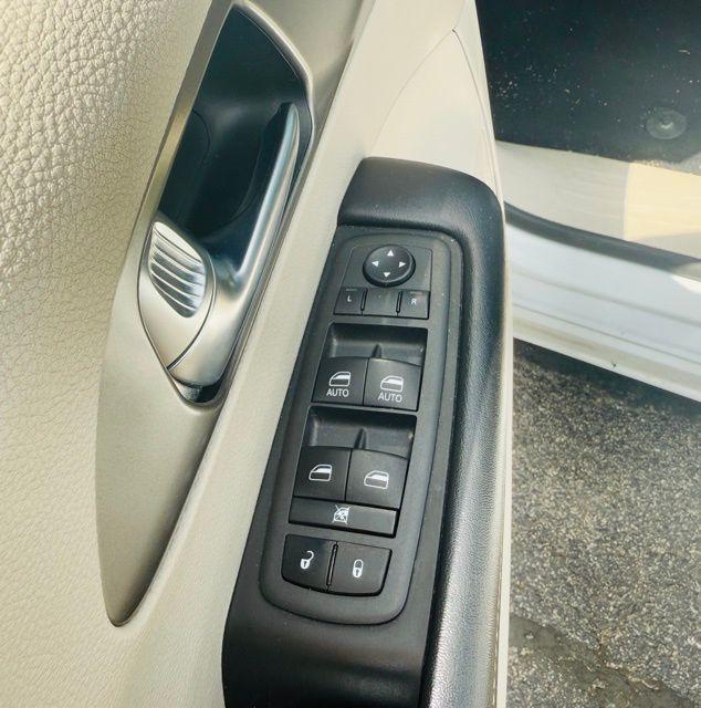 used 2022 Chrysler Pacifica car, priced at $18,900