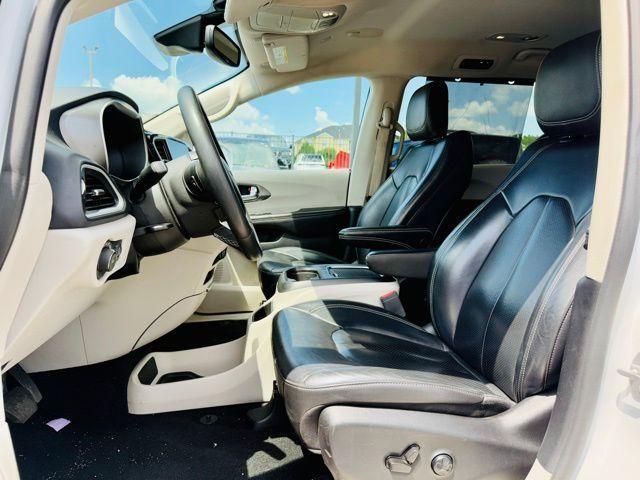 used 2022 Chrysler Pacifica car, priced at $18,900