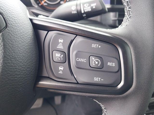 new 2025 Jeep Gladiator car, priced at $41,685