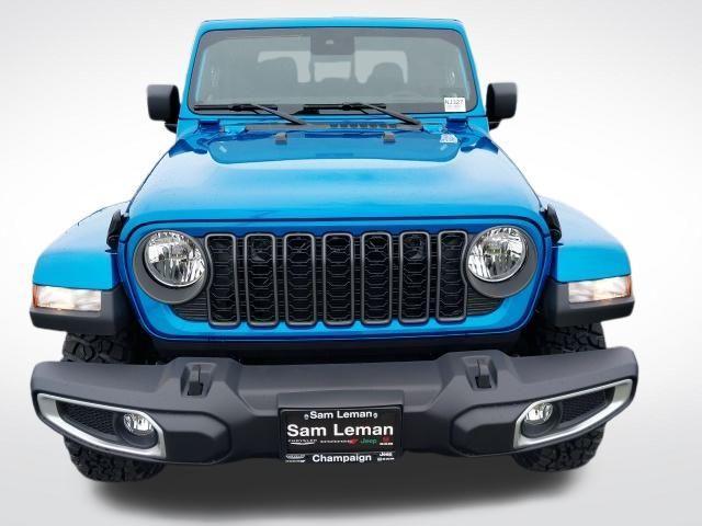 new 2025 Jeep Gladiator car, priced at $41,685