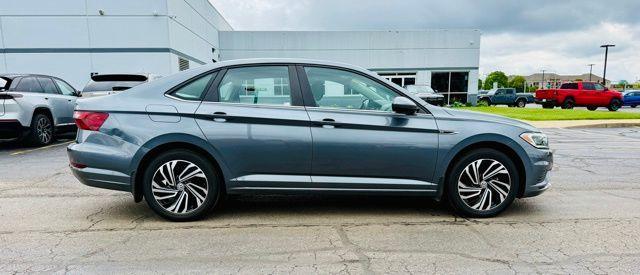used 2021 Volkswagen Jetta car, priced at $13,995