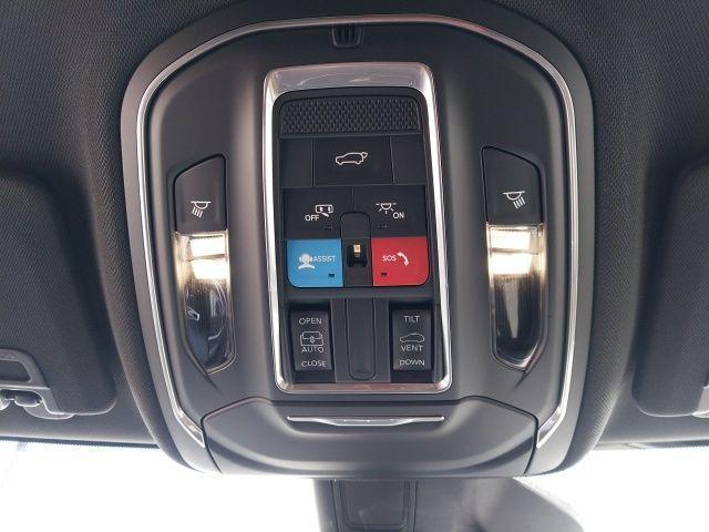 new 2025 Jeep Grand Cherokee L car, priced at $42,725