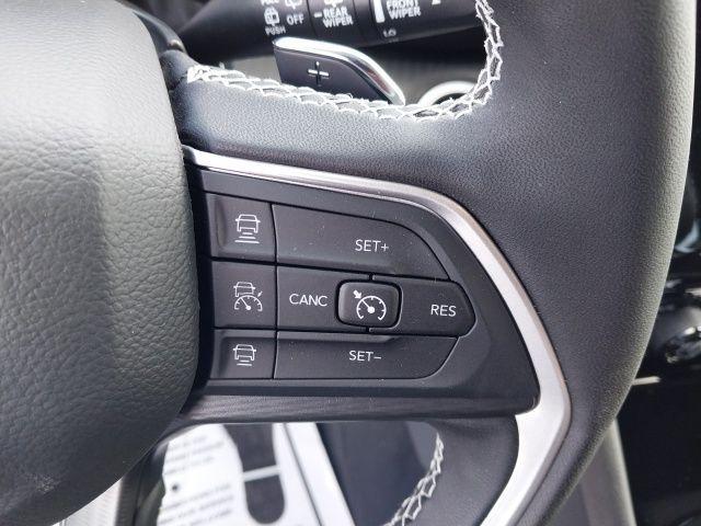 new 2025 Jeep Grand Cherokee L car, priced at $42,725