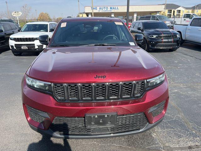 used 2024 Jeep Grand Cherokee car, priced at $33,900