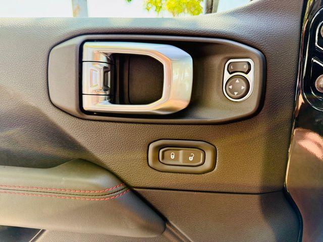 new 2025 Jeep Gladiator car, priced at $52,690
