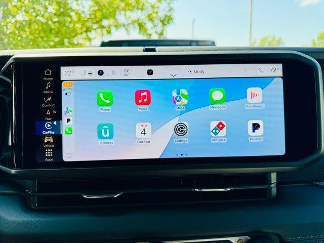 new 2025 Jeep Gladiator car, priced at $52,690