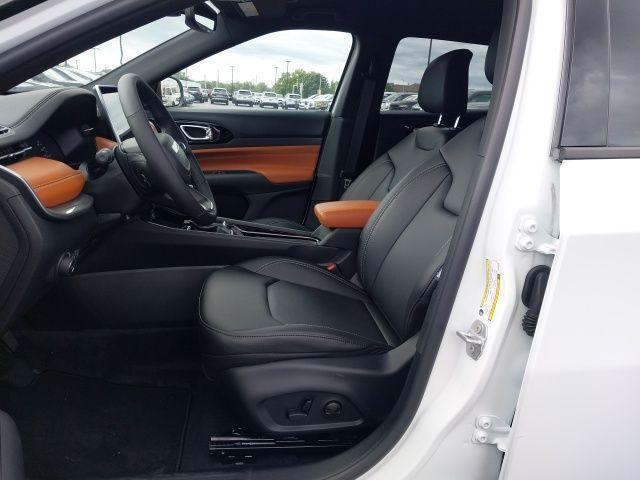 new 2025 Jeep Compass car, priced at $29,740