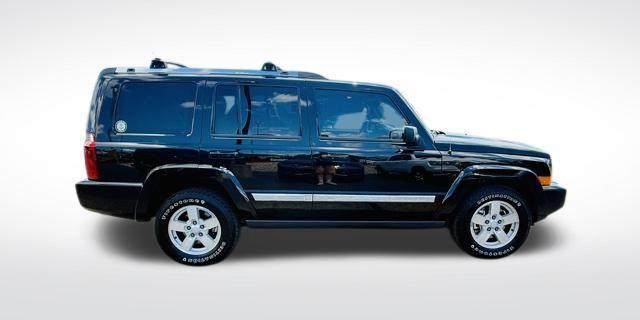 used 2007 Jeep Commander car, priced at $7,995