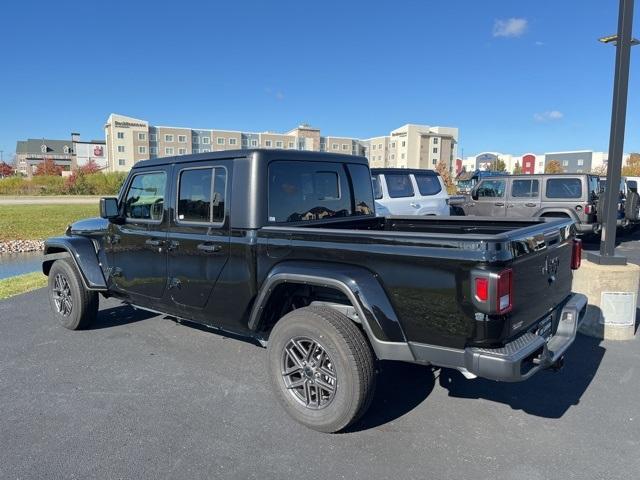 new 2024 Jeep Gladiator car, priced at $41,040