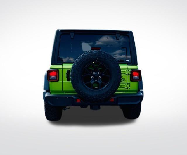 new 2025 Jeep Wrangler car, priced at $48,075