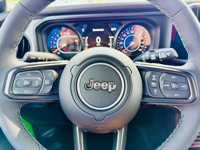 new 2025 Jeep Wrangler car, priced at $48,075
