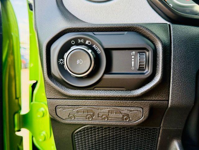 new 2025 Jeep Wrangler car, priced at $48,075