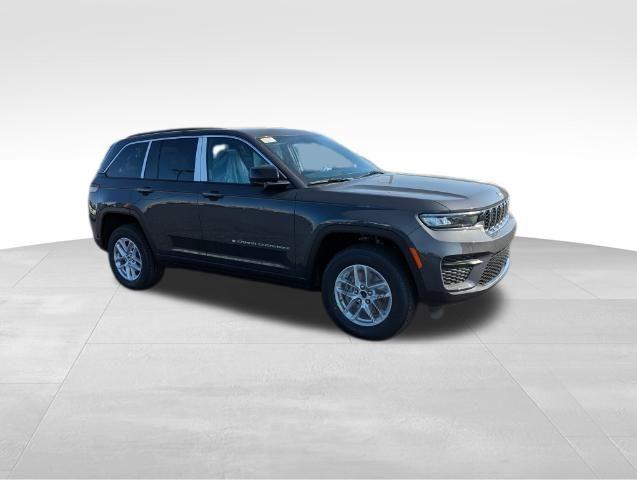 new 2025 Jeep Grand Cherokee car, priced at $36,970