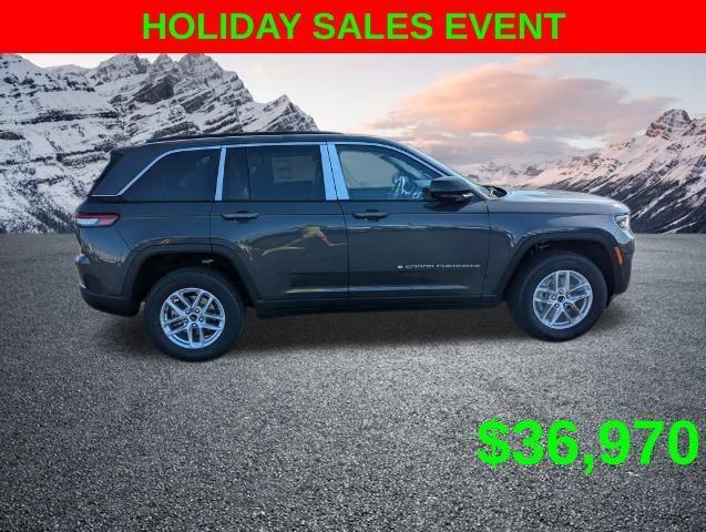 new 2025 Jeep Grand Cherokee car, priced at $36,970