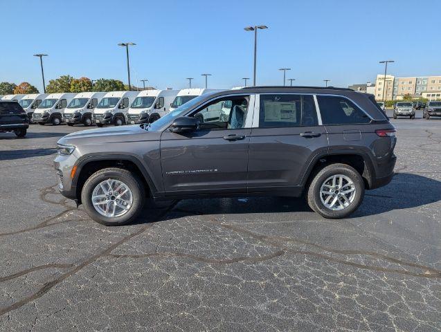 new 2025 Jeep Grand Cherokee car, priced at $37,470