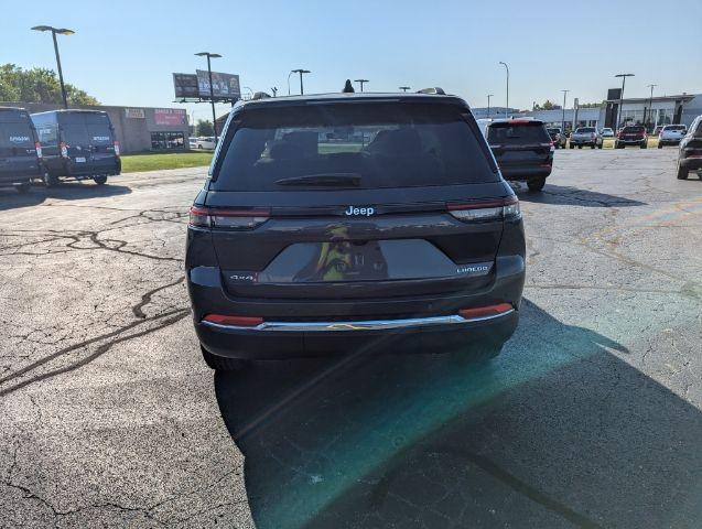 new 2025 Jeep Grand Cherokee car, priced at $37,470