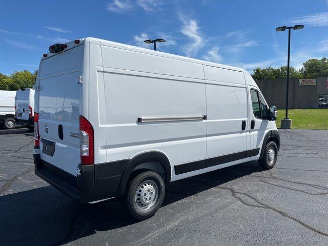 new 2024 Ram ProMaster 2500 car, priced at $42,995