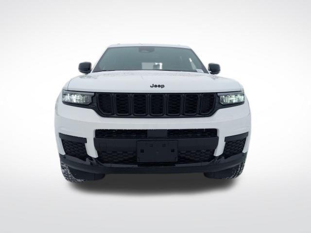 new 2025 Jeep Grand Cherokee L car, priced at $39,930